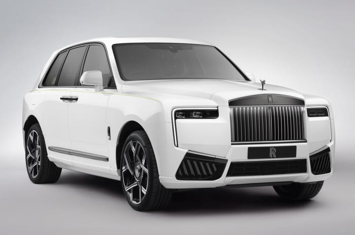 Rolls Royce Cullinan facelift revealed